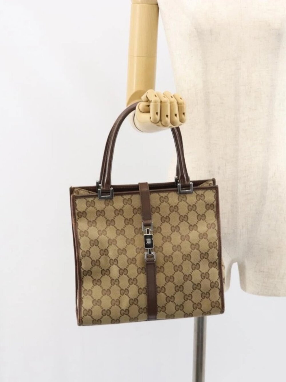 GUCCI GG Canvas Jackie Shoulder Bag Beige Silver